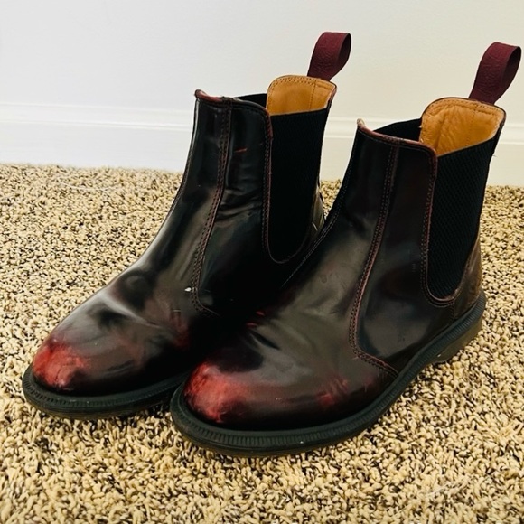 Doc Marten’s Flora Chelsea Boot - Picture 3 of 6